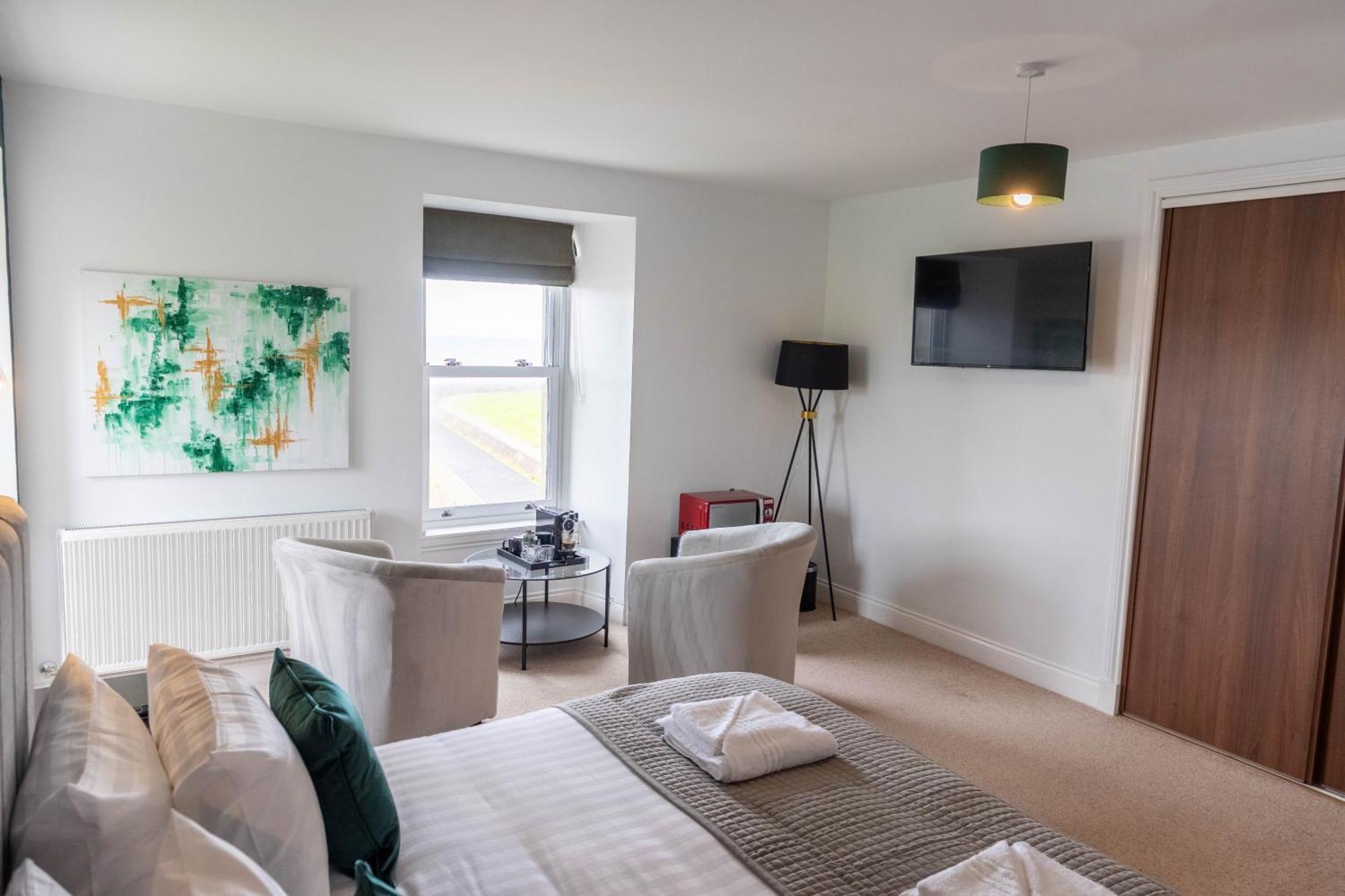 Marine Aparthotel